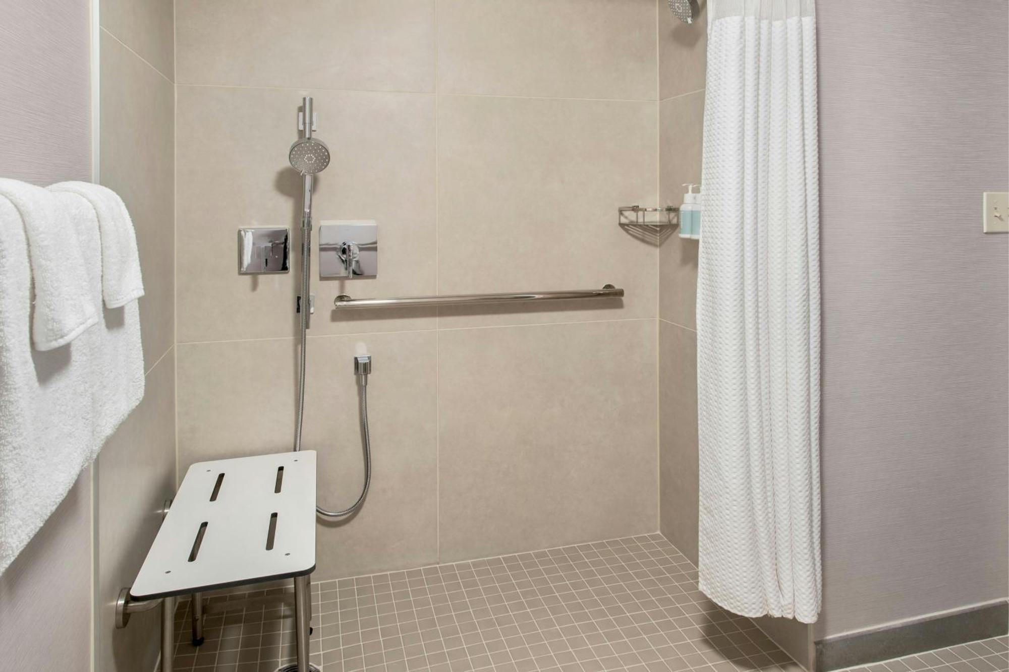 Courtyard By Marriott Maui Kahului Airport Ξενοδοχείο Εξωτερικό φωτογραφία